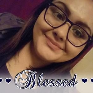 Meet your Posher, Rayleen